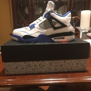 Air Jordan 4 Motorsport